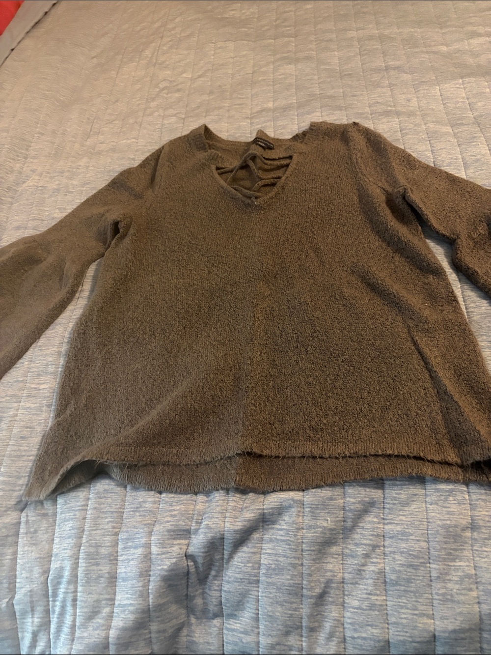 American Eagle Outfitters Olive V-Neck Ladder-Trim Sweater
